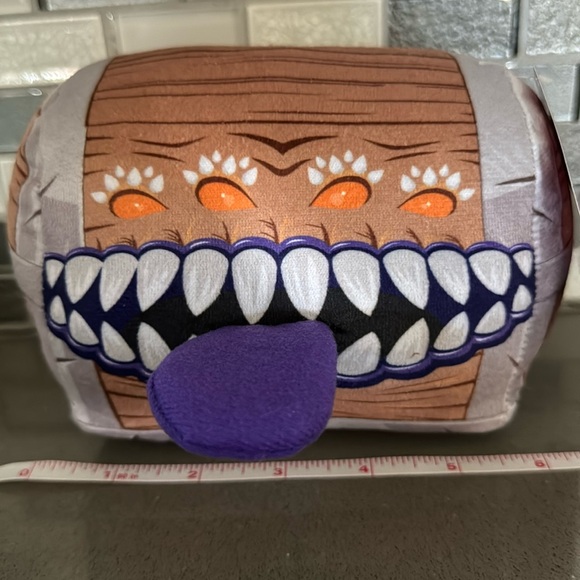 Dungeons & Dragons MIMIC Chest Plush / Limited  Edition / 6” / BRAND NEW - Picture 16 of 16